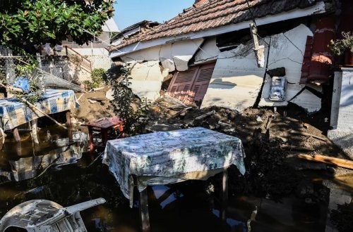 Yunanıstanda ölənlərin sayı 14-ə yüksəlib