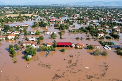 Yunanıstanda daşqınlarda ölənlərin sayı 16-ya çatıb