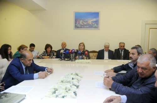 Xocalı, Xankəndi, Xocavənd və Qarabağın digər rayonlarından olan məcburi köçkünlər dünya ictimaiyyətinə müraciət ünvanlayıblar