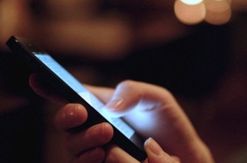 Telefonların qeydiyyat rüsumu azaldılır - Rəqəmlər