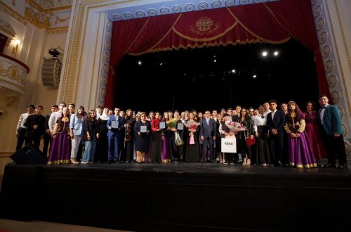 ASAN könüllülərindən növbəti səhnə işi