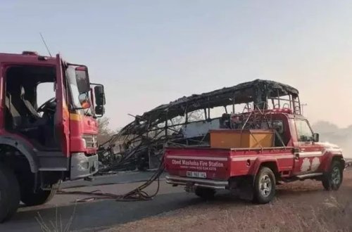 Cənubi Afrikada dəhşətli qəza: 20 ÖLÜ