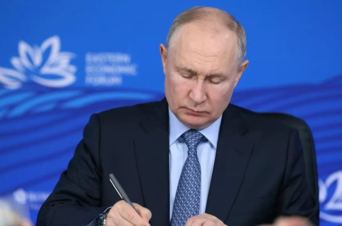 Putin Qərb ölkələrinə ərzaq embarqosunu bir il uzatdı