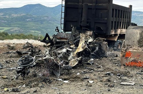 Mina partlayışlarının baş verdiyi yerdən dəhşətli fotolar