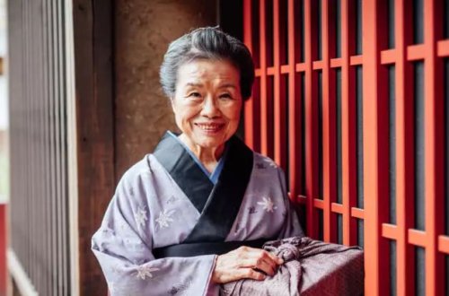 Yaponiyada hər 10 nəfərdən birinin yaşı 80 və daha yuxarıdır