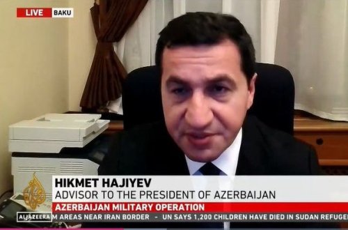 Hikmət Hacıyev: “Azərbaycan Qarabağın erməni sakinlərini xunta rejimindən azad etmək niyyətindədir”
