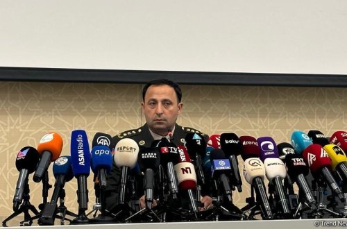 Müdafiə Nazirliyi Qarabağda lokal antiterror tədbirlərinin davam etdirilməsi ilə bağlı brifinq keçirir