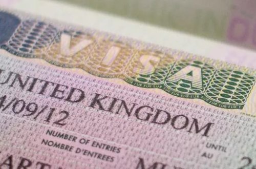 İngiltərə turistlər və tələbələr üçün viza rüsumlarını artırır