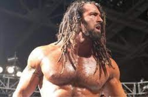 Bir zamanların tanınmış güləşçisi cinsini dəyişdi