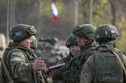Qarabağda Rusiya sülhməramlılarının olduğu avtomobil atəşə tutulub, ölənlər var