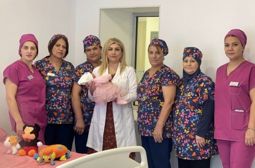 Salyanda küçədə tapılan körpənin son durumu açıqlanıb