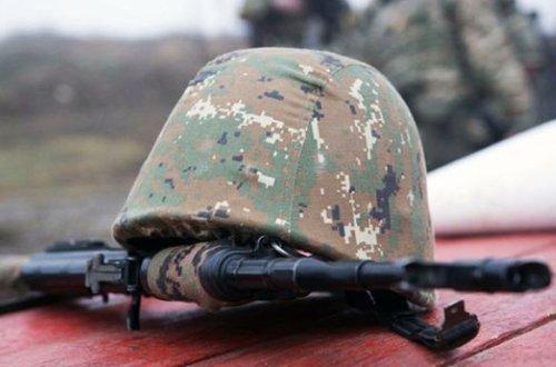 Silahı yerə qoyan hərbçilər azaddırlar - Prezidentin köməkçisi