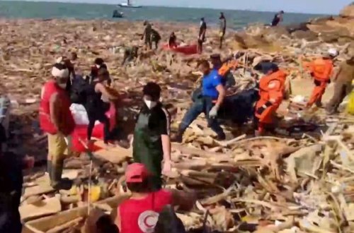 Türkiyəli və rusiyalı xilasedicilər Liviyada daşqın qurbanlarının yüzdən çox cəsədini sudan çıxarıblar - VİDEO