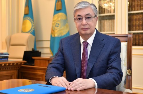 Президент Казахстана сменил главу сухопутных войск ВС республики