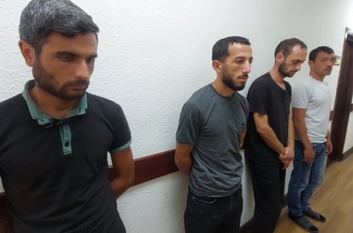 Şəmkirdə narkotik satan və alan şəxslər saxlanılıb