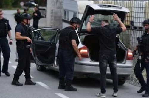 Kosovo: Polislə qarşıdurmada 3 nəfər ölüb