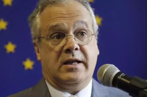 Fransa səfiri Nigeriyanı tərk edib