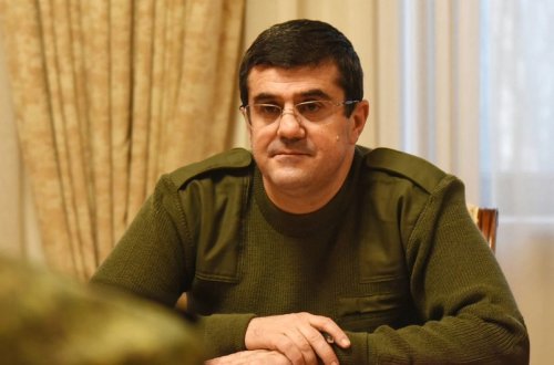 Araik Arutyunyan saxlanılaraq Bakıya gətirilir