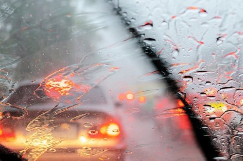 Qeyri-sabit, yağıntılı və küləkli hava şəraiti oktyabrın 5-i gündüzədək davam edəcək