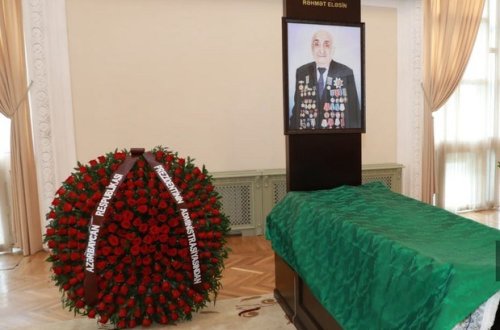 Xoşbəxt Yusifzadə ilə vida mərasimi keçirilir