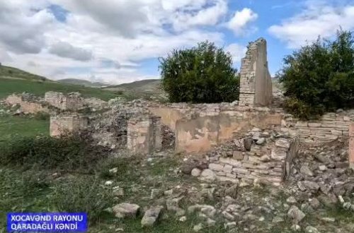 Ermənilərin məzarlara qarşı 