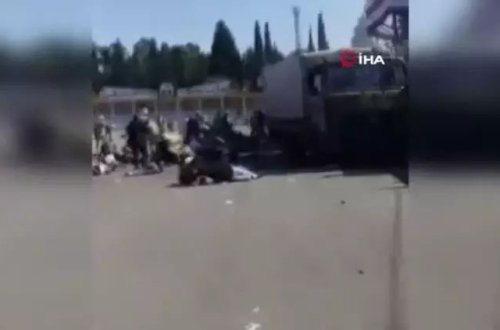 Suriyada hərbi məktəbin buraxılış mərasiminə PUA hücum edib