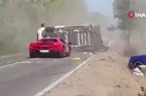 İtaliyada super avtomobil turu zamanı dəhşətli qəza