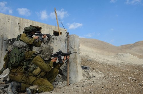 İsrail “müharibə hazırlığı” vəziyyəti elan edib