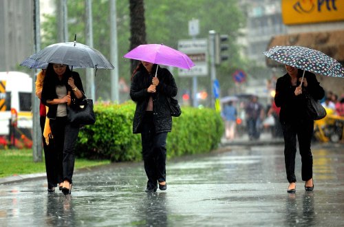 Qeyri-sabit hava şəraiti bu tarixədək davam edəcək - XƏBƏRDARLIQ