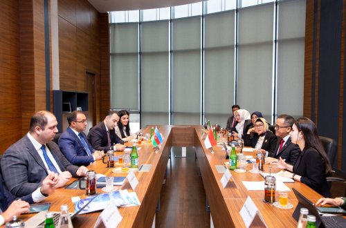 İndoneziyanın inzibati və bürokratik islahatlar naziri “ASAN xidmət”də