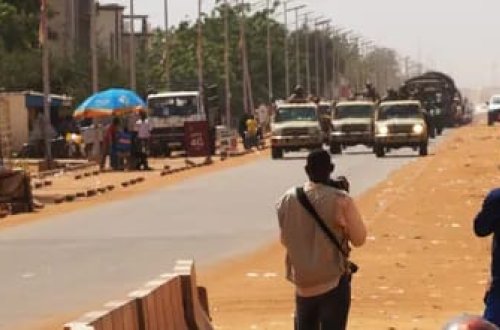 Nigerdəki fransız əsgərləri ölkəni tərk etməyə başladı