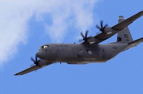 Qabaqcıl sursat daşıyan ilk ABŞ təyyarəsi İsrailə gəlib