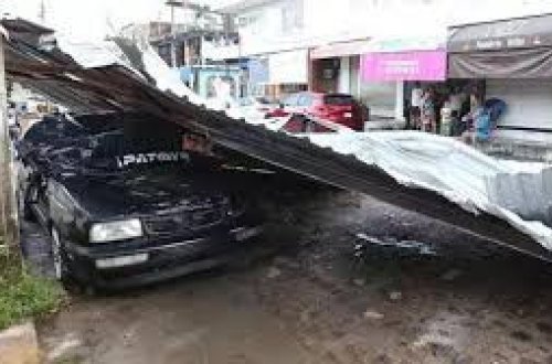 Meksikada qasırğa və fırtına həyatını itirdi: 5 ÖLÜ