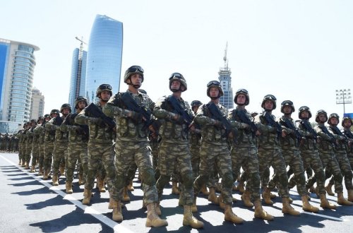 Baş nazir Azərbaycanın müdafiə qabiliyyətinin möhkəmləndirilməsi üçün görülən işləri açıqlayıb