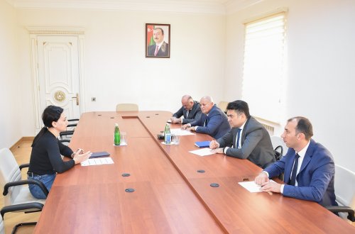 Aqrar Xidmətlər Agentliyinin sədr müavini Cəfər Məhərrəmov Qubada vətəndaşları qəbul edib