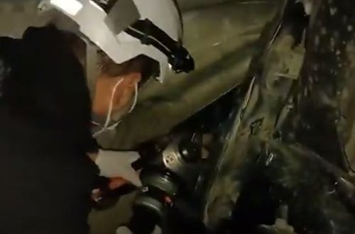 Bakıda ağır qəza - Maşında sıxılı qalan sürücü belə xilas edildi (VİDEO)