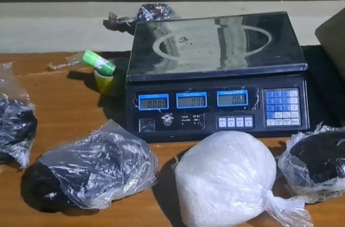 Bakıya narkotik gətirmək istəyən İran vətəndaşı saxlanıldı (FOTO/VİDEO)