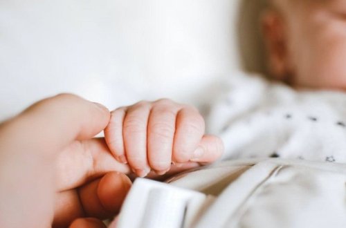 Azərbaycanda uşaq hüquqları aylığı elan olundu