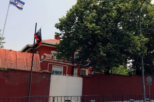 İsrail diplomatları təhlükəsizlik səbəbi ilə Türkiyəni tərk etdilər