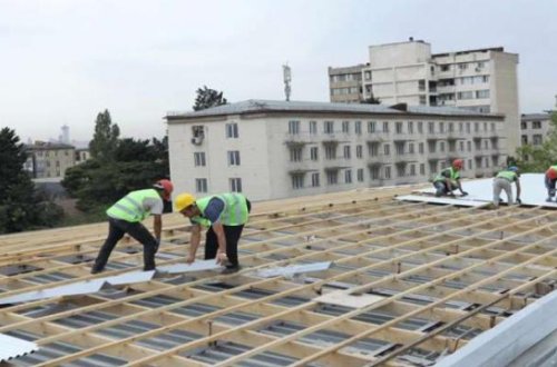 Keyfiyyətsiz beton qalmaqalı, rüşvət ittihamı... - Məşhur şirkət 3,6 milyona məktəb tikəcək