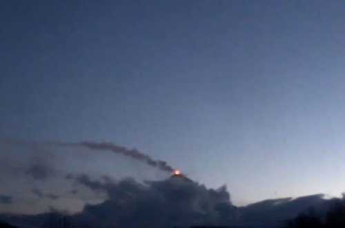 Kamçatkada Klüçevskoy vulkanı püskürüb - VİDEO