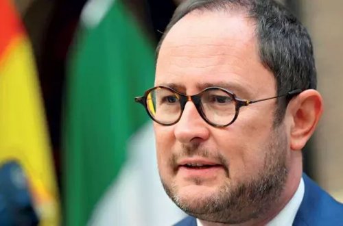 Belçikalı nazir terror aktından sonra istefa verib