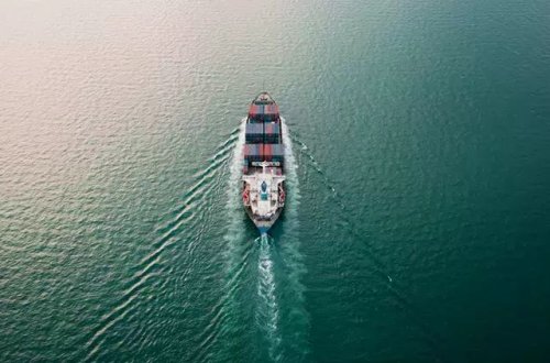 İki yük gəmisi toqquşub: çoxlu sayda İTKİ VAR