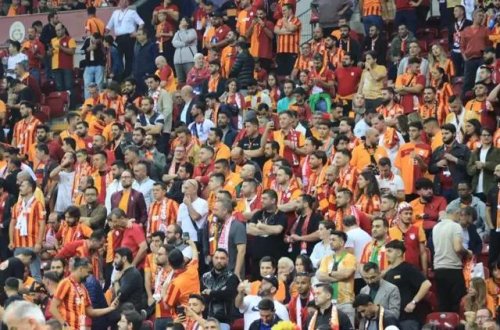 Qalatasaray-Bavariya matçını 51 min 792 adam izləyib