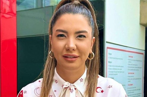 Fulya Öztürk geyimi ilə gündəm oldu - FOTO