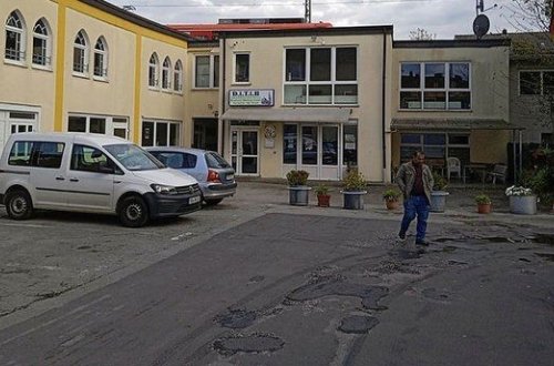 Almaniyada məscidlərə hücum təhdidi edilib