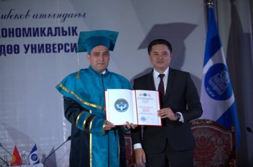 MDU-nun rektoru Qırğız İqtisad Universitetinin fəxri professoru adına layiq görülüb