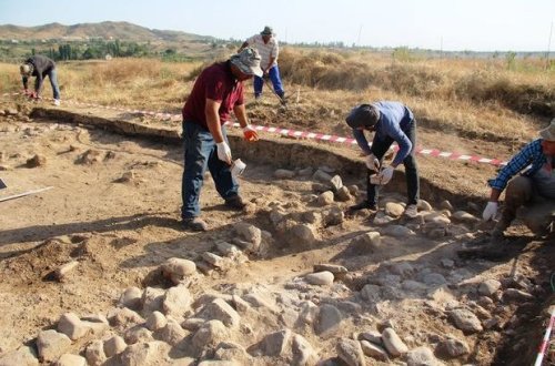 Arxeoloji ekspedisiyaların fəaliyyət müddəti artırılıb