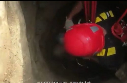 Bakıda 85 yaşlı qadın su quyusuna düşdü - VİDEO