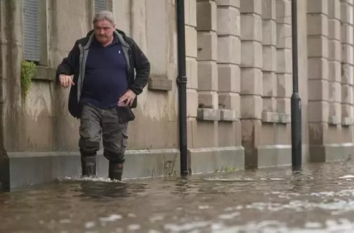 Fransada Ciaran fırtınasında bir nəfər öldü
